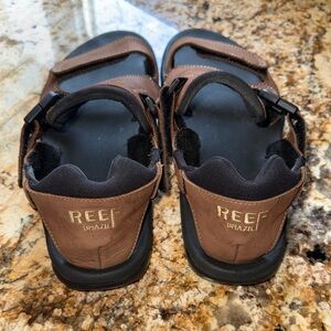 Reef Brazil Men’s Leather Sport Sandals Brown Black Outdoor Hiking Slip On US 11